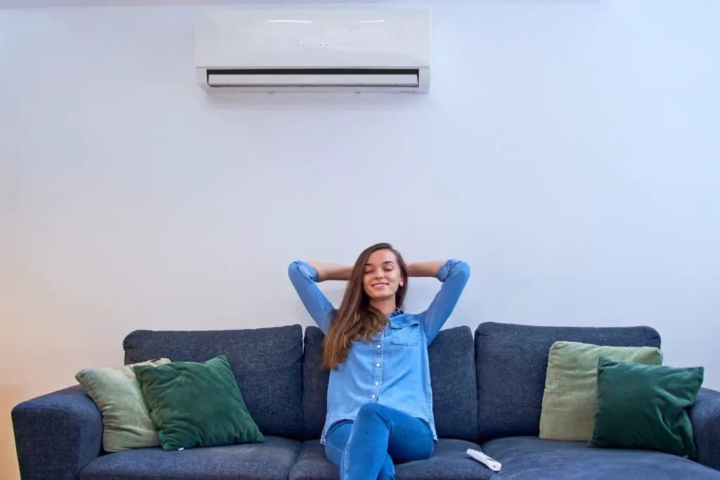 Role of Air Conditioners in Humidity Control